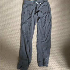 Ivivva/Lulu lemon joggers/active pant